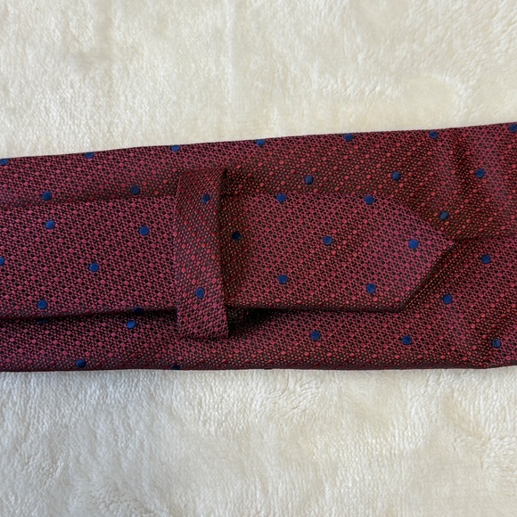 100% Silk Designer 58" Necktie & Matching Pocket Square Set Red W/Blue Polka Dot - Picture 3 of 5